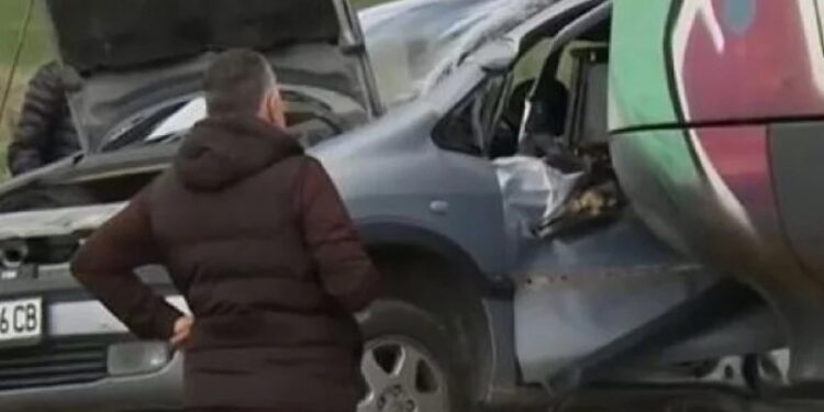 Ужасът на ЖП прелез край Санданско село взе 2 жертви – мъж и дете