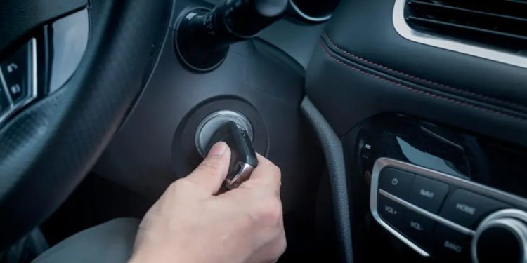 Не ги правете: 5 грешки при стартиране на двигателя, които бавно ще унищожат автомобила Ви