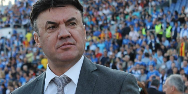 Боби Михайлов напуснал страната преди месеци Боби Михайлов напуснал страната преди месеци