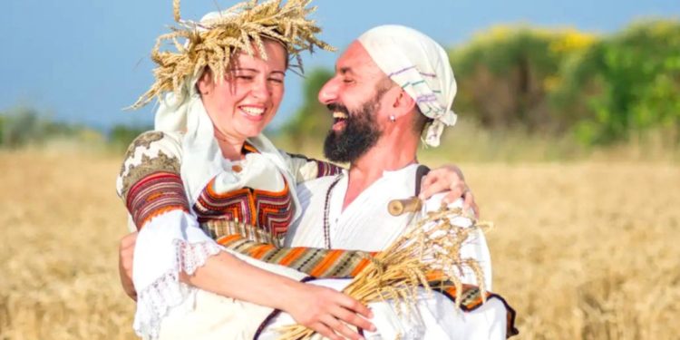 Интересни български традиции и обичаи, които може би са забравени от мнозина, но всеки трябва да знае