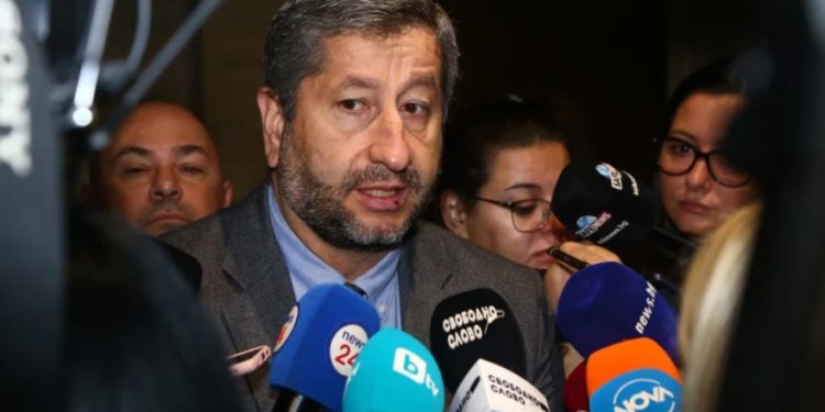 Очаква се решение във връзка със съдебната реформа на Христо Иванов Очаква се решение във връзка със съдебната реформа на Христо Иванов