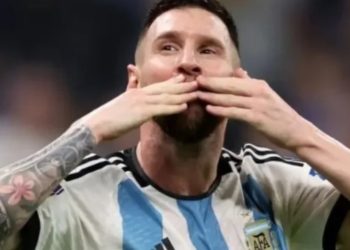 Меси напуска националния отбор на Аржентина