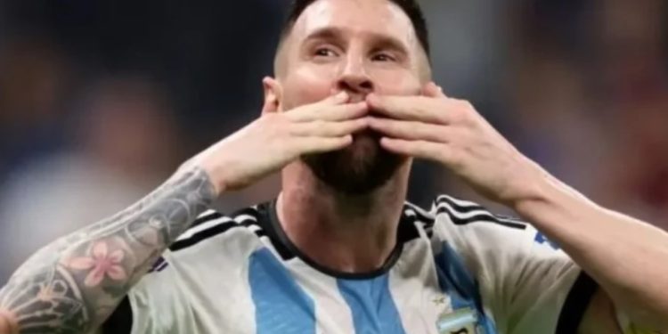 Меси напуска националния отбор на Аржентина