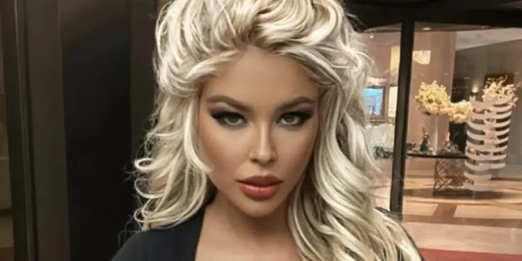 Певицата Андреа обяви, че отново е свободна жена Певицата Андреа обяви, че отново е свободна жена