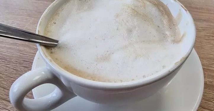 80% от пиещите кафе правят тази грешка, според експерт: провери дали си сред тях 80% от пиещите кафе правят тази грешка, според експерт: провери дали си сред тях