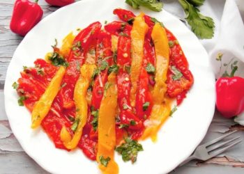 Ще изчезнат по-бързо от месото: печени чушки с горчица и чесън