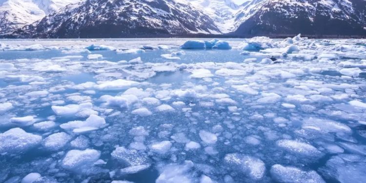 Заради топенето на ледниците дните на Земята стават по-дълги Заради топенето на ледниците дните на Земята стават по-дълги