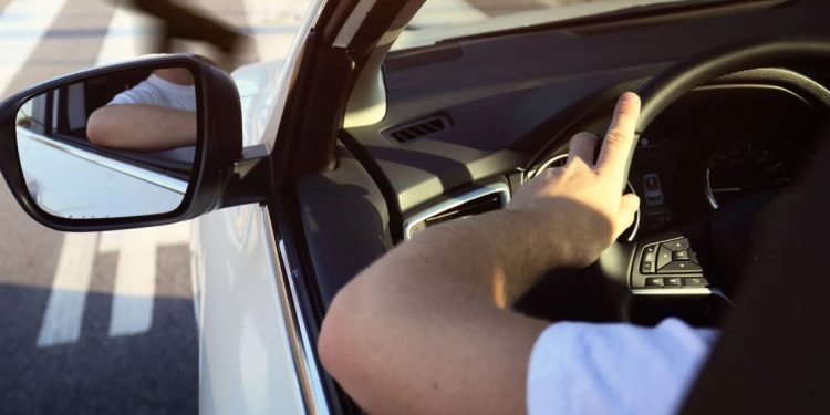 Ето какви документи ще ви трябват, ако пътувате с чужд автомобил зад граница Ето какви документи ще ви трябват, ако пътувате с чужд автомобил зад граница