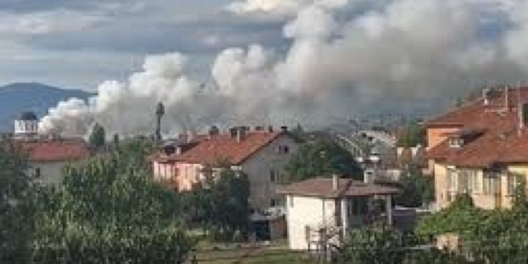 Важно предупреждение дойде от община Елин Пелин във връзка със складовете Важно предупреждение дойде от община Елин Пелин във връзка със складовете