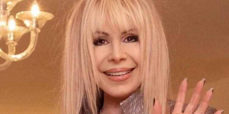 Лили Иванова притесни всичките си фенове, след тази случка