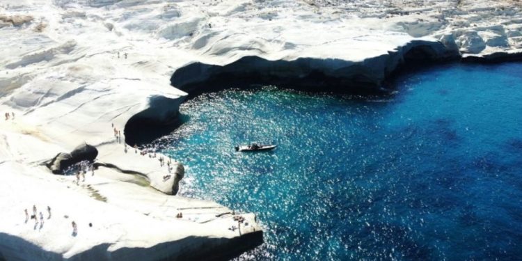 Гръцкият плаж, който… се отличава! – Той е сред 20-те най-добри в света