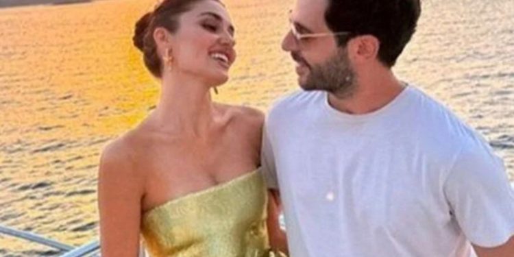 Актрисата от сериала „Почукай на вратата ми“ Ханде Ерчел проговори за новата си любов