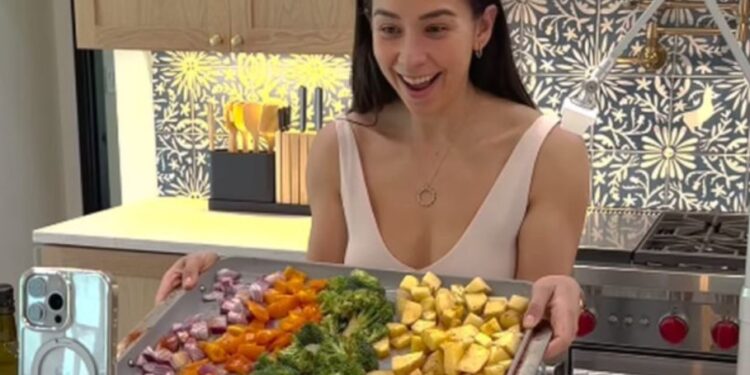 Когато лъжеш 3 милиона последователи в социалната мрежа с фалшив начин на живот и те хванат лъжите ти…