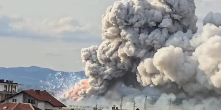 Дойде черна новина от складовете в Елин Пелин, според експерт няма шанс да има оцелели от взрива