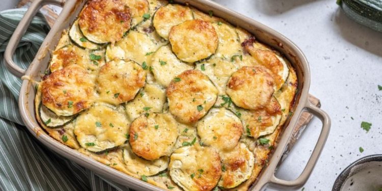 Страхотна рецепта за печени тиквички с кашкавал, която не изисква нито хляб, нито месо