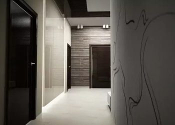 Как да подредите мебели в малък коридор: ще има повече пространство