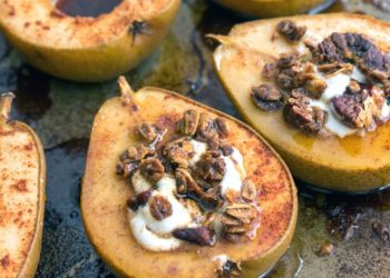 Печени круши с гранола, които правя всеки ден