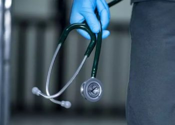 Здравословните проблеми принуждават Алла Пугачова да напусне Кипър