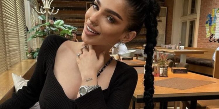 Майката, която дишаше райски газ пред бебето с първи коментар: от Вашите ракии и водки ставате зомбита