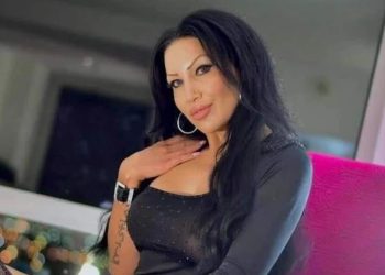 Мая на Магапаса се прибра в България и изобщо не си губи времето (Снимка) Мая на Магапаса се прибра в България и изобщо не си губи времето (Снимка)