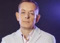 Бившият водещ на „Стани богат“ Михаил Билалов с нова визия (Снимка) Бившият водещ на „Стани богат“ Михаил Билалов с нова визия (Снимка)