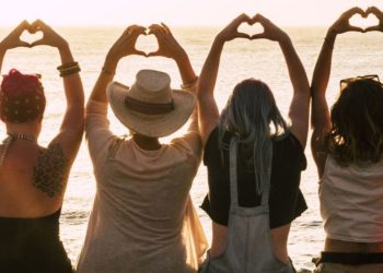 3 зодии, които ще плуват в море от любов през идната седмица