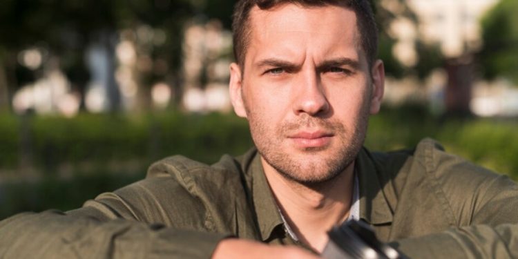 Моята изповед: майка ми ме изостави като новородено бебе, а сега преследва наследството ми