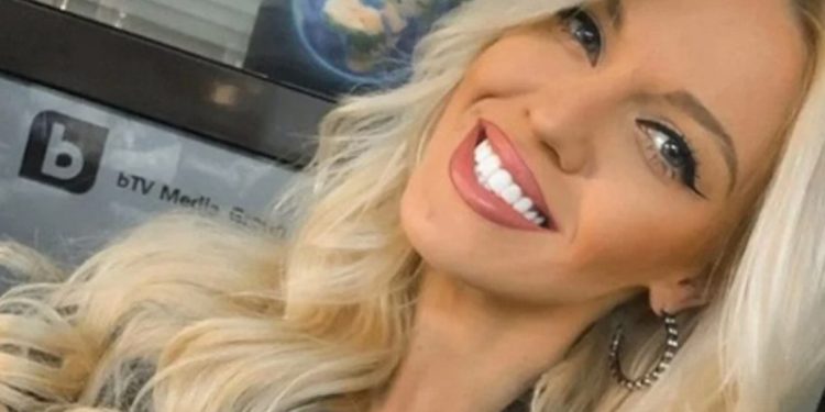 Изкушаващо предложение за Натали Трифонова от друга конкурента телевизия Изкушаващо предложение за Натали Трифонова от друга конкурента телевизия