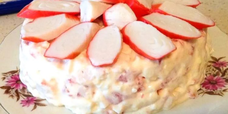 Салата „Нежен рак“, с която посрещам всеки уикенд моите приятели