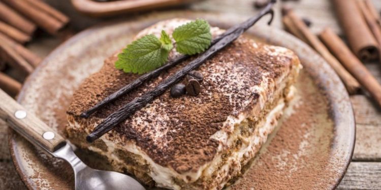 Нискокалорично тирамису за ден и нощ (Рецепта)