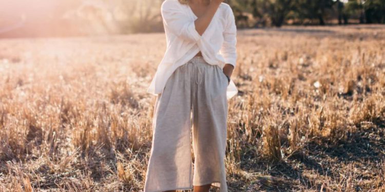 Ето какви дрехи и аксесоари не трябва да носите през летните дни