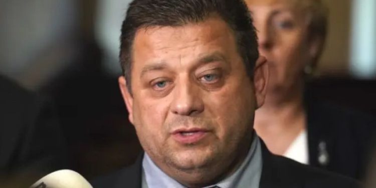 Николай Марков обяви, че ще създаде нова партия Николай Марков обяви, че ще създаде нова партия