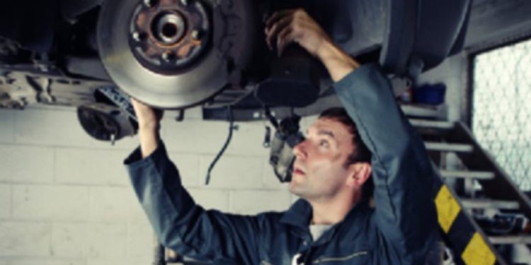 Шофьорите разделени на две – причина за това се оказаха новите правила в пунктовете за технически прегледи Шофьорите разделени на две – причина за това се оказаха новите правила в пунктовете за технически прегледи