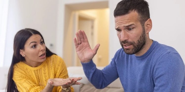 Искрено: Докато не стана тази ситуация, фразата половинката ми не ме пуска да изляза беше синоним на не ми се излиза