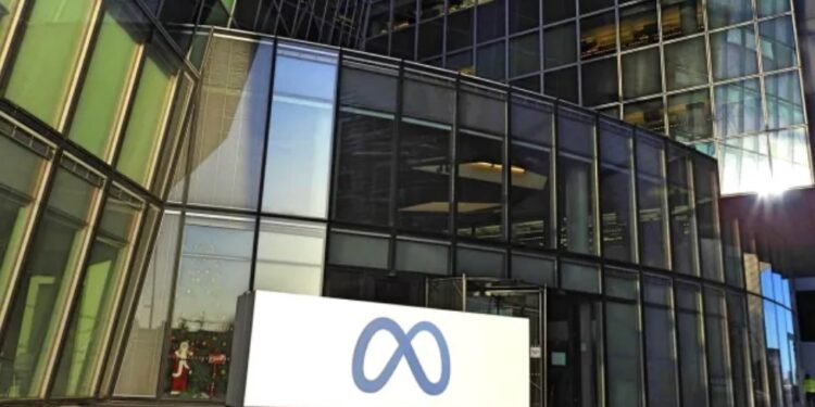 Солена глоба грози гиганта Meta