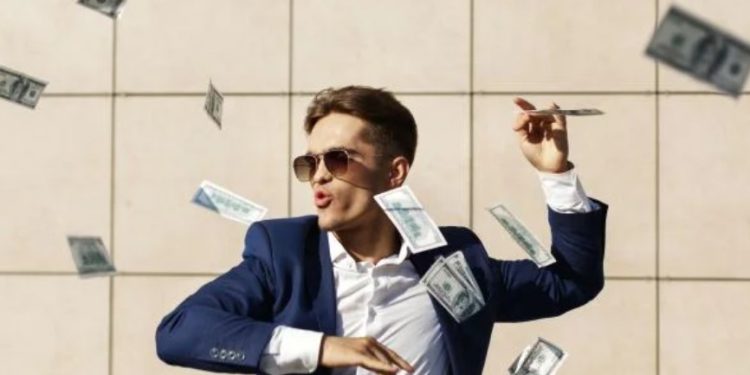 Да се вземе пример! Милиардер ще раздаде 653 милиона долара на служители, след като продаде бизнес