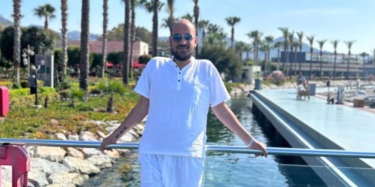 Показност и лукс демонстрира племенникът на Слави Трифонов Показност и лукс демонстрира племенникът на Слави Трифонов