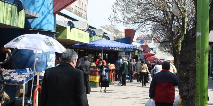 Нов проектозакон погва пазарите – продавачите отнасят глоба до 10 хиляди лева, ако не се спазват условията в него