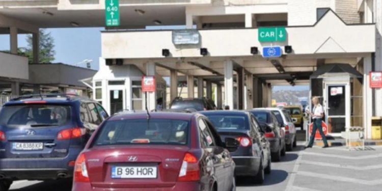 На първо четене: все повече институции с достъп до кредитното ни досие