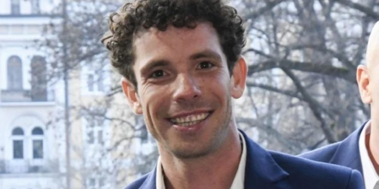 Откриха актьора Явор Бахаров в неадекватно състояние и по долни гащи