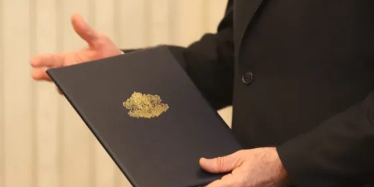 Президентът каза, кога ще връчи втория мандат за съставяне на редовно правителство