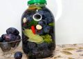 Съседката ме научи да правя тези солени сливи, по-вкусни са от киселите краставички Съседката ме научи да правя тези солени сливи, по-вкусни са от киселите краставички