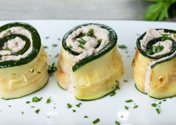 Лека и красива зеленчукова вкусотия, която ще украси всяка празнична трапеза