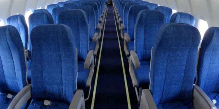 Стюардесата назова причините, поради които авиокомпаниите може да не ви пуснат в самолета