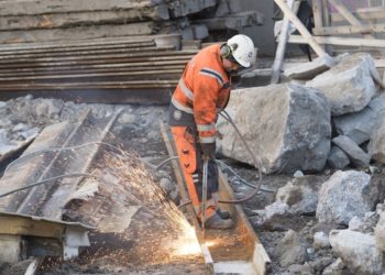 Бъдете предупредени: в тази европейска държава мамят нашенци с обещания за работно място