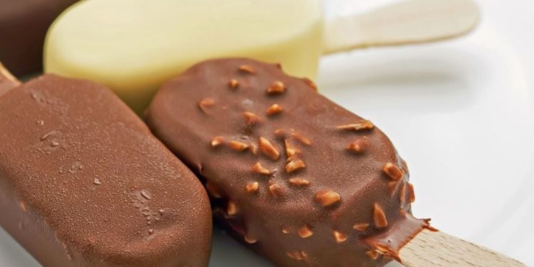 Вкусен сладолед, който лесно може да се приготви у дома (Рецепта) Вкусен сладолед, който лесно може да се приготви у дома (Рецепта)