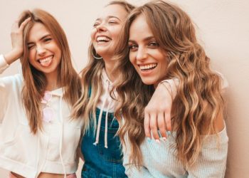 Всички домакини полудяха по рецептата със сода бикарбонат и мед, и ти ще опиташ, като я научиш!