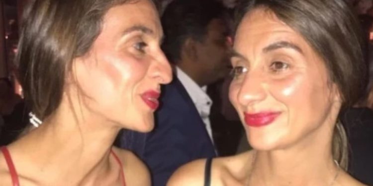 Вяра и Надежда заживяха на палатка в центъра на Лондон