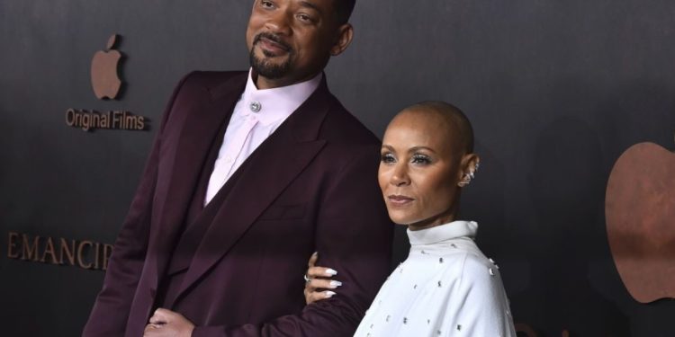 Актьорът Уил Смит и жена му Джейда Пинкет-Смит в очакване на трето дете