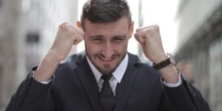 Никой не забеляза: служител получавал в продължение на 6 години заплата, без да бъде на работното си място